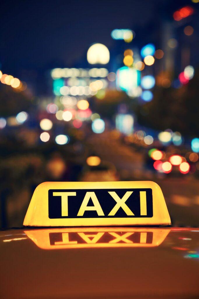 taxi service thurrock
